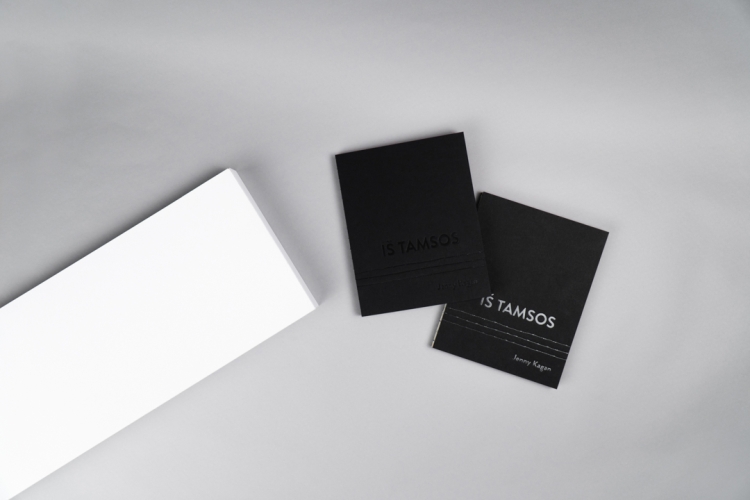 1Iš-tamsos-knyga-43326
